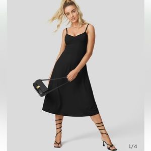 NWT Sweetheart Neck Backless Flowy Midi Casual Slip Dress